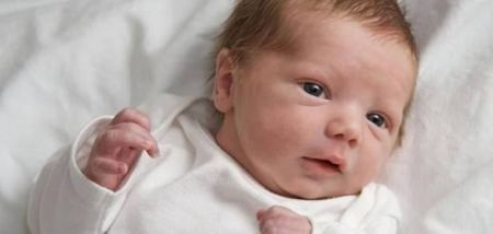 12 نصيحة تساعدك على التعامل مع طفلك حديث الولادة